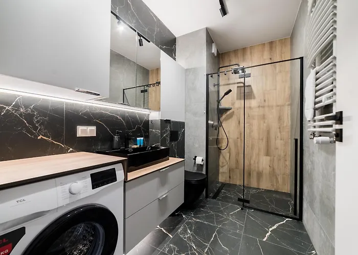 Apartment Modena Jezyce Deluxe By Bookinghost *