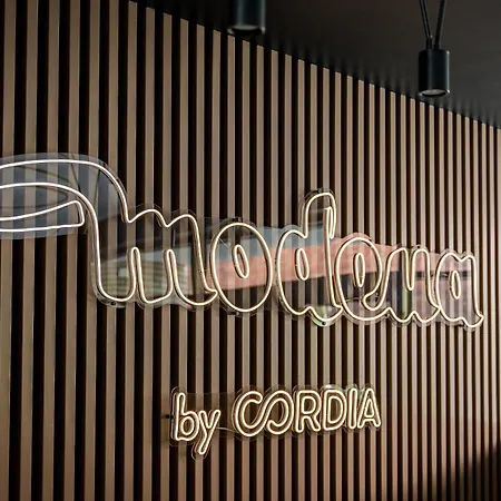 Daire Modena Jezyce Deluxe By Bookinghost