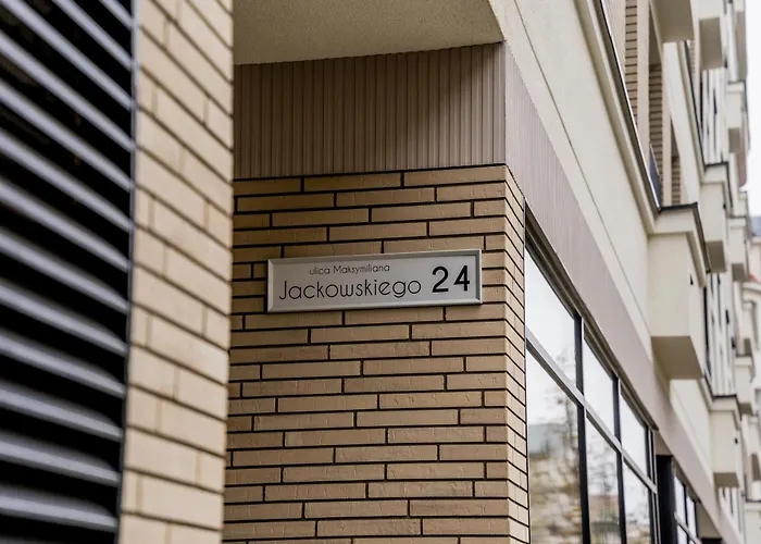 Modena Jeżyce Deluxe By Bookinghost