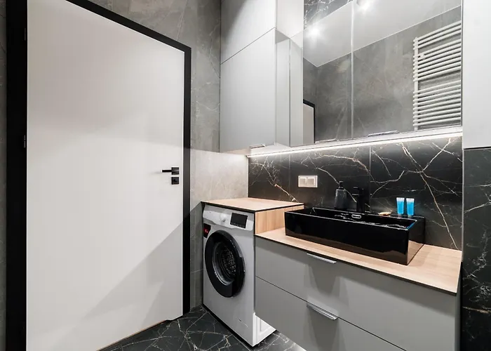 Modena Jezyce Deluxe By Bookinghost Poznaň